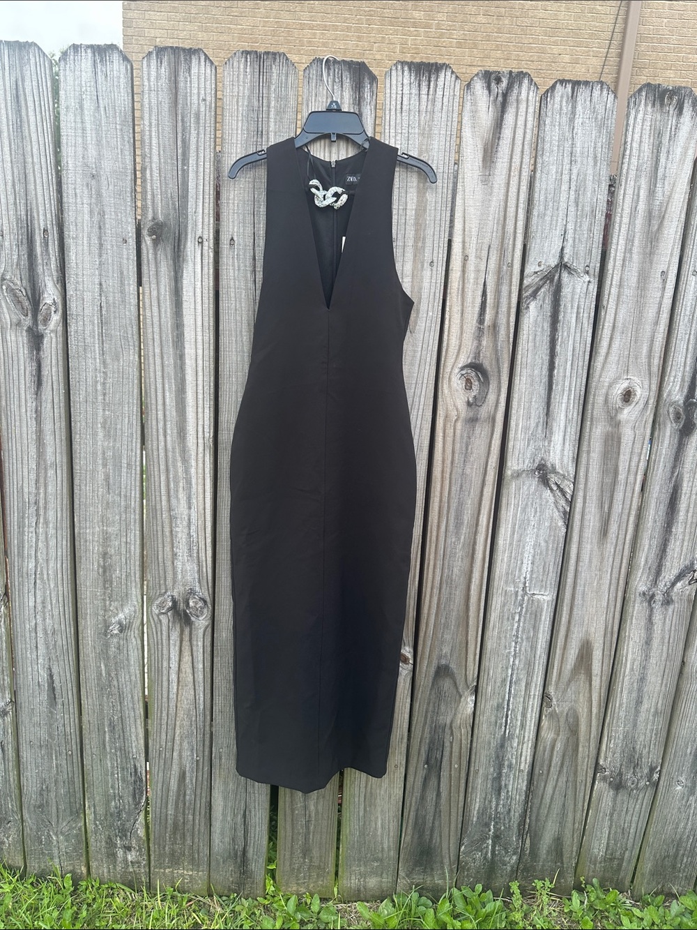 Zara Black Sleeveless Deep V-Neck Midi Dress